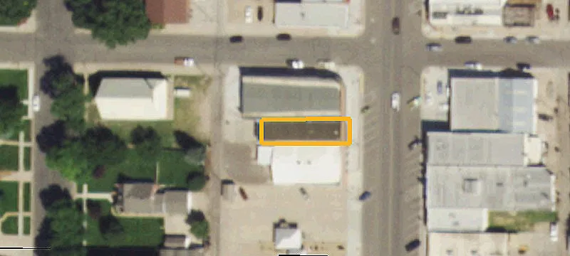 304 Main St