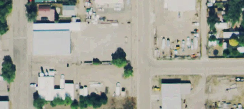 345 Russell St
