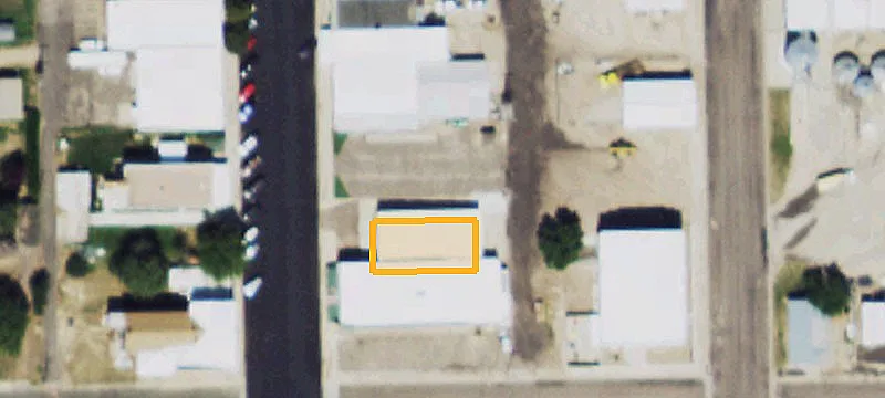 306 Main Ave