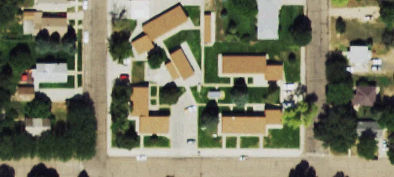 944 Lowell Ave