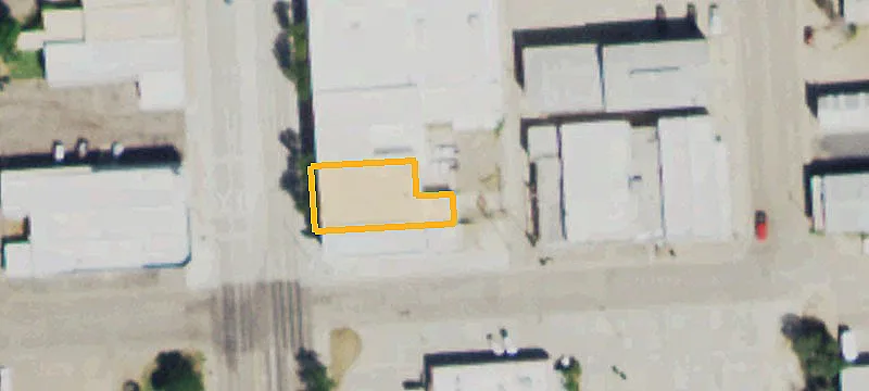106 Main St