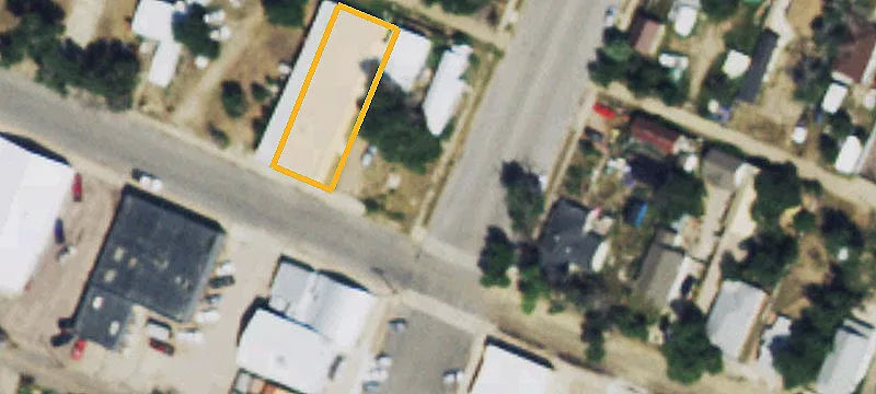 411 4th Ave