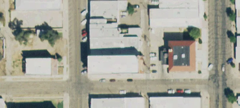 319 Santa Fe Ave