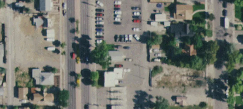 960 Main St