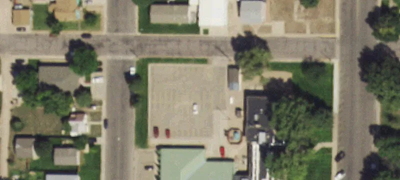 910 Main St