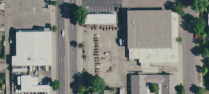 640 Main St