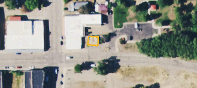 108 Grand Ave