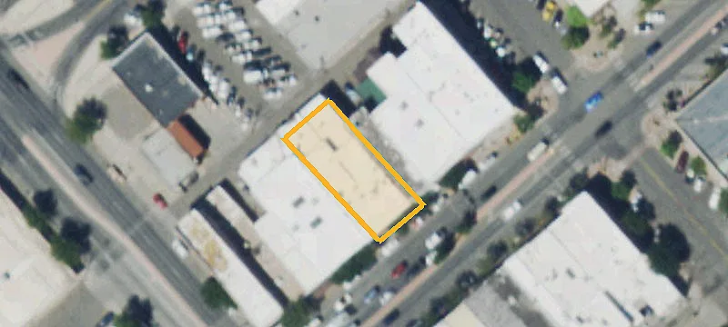 321 Main St
