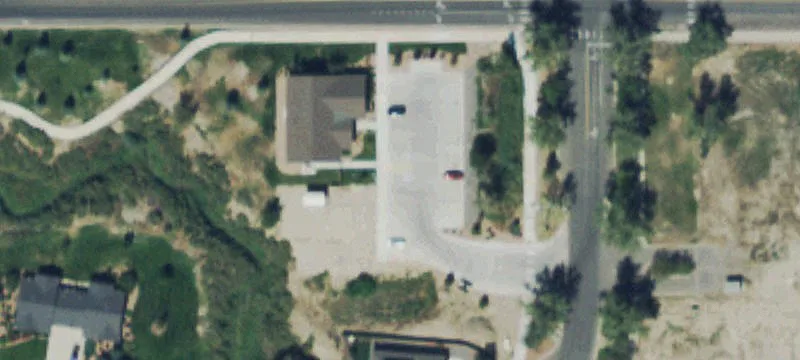 1805 Hillcrest Dr