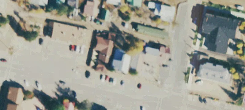 721 Grand Ave