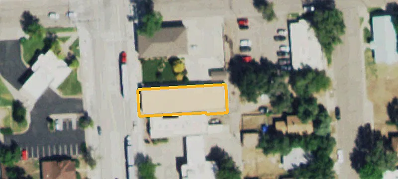 401 Main St