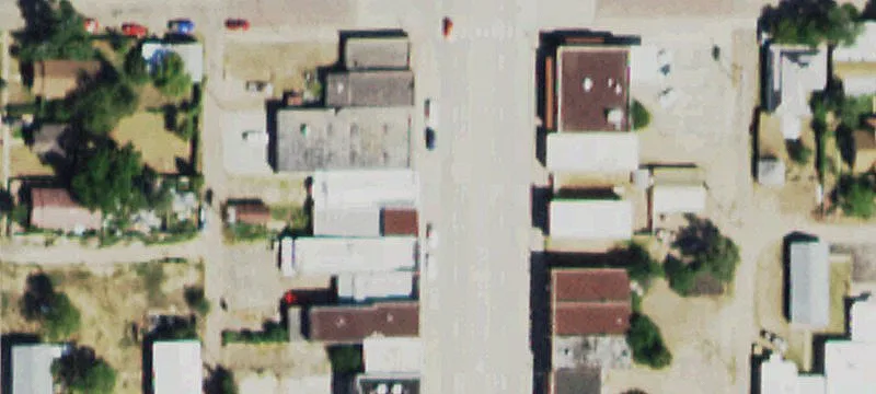 833 Main St