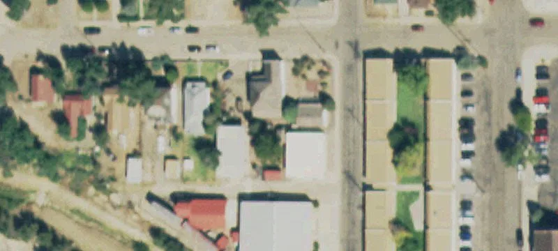 706 2nd St