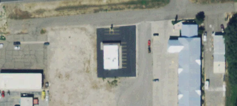 2064 Main St