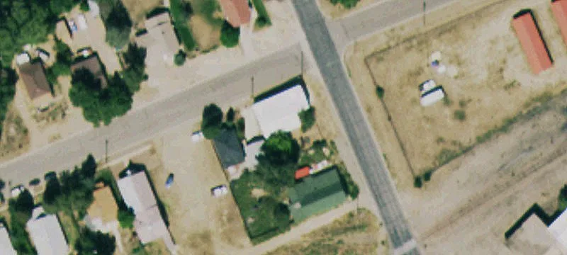 401 Hendren Ave