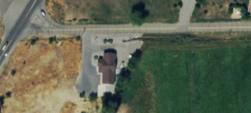 137 Jay Ave