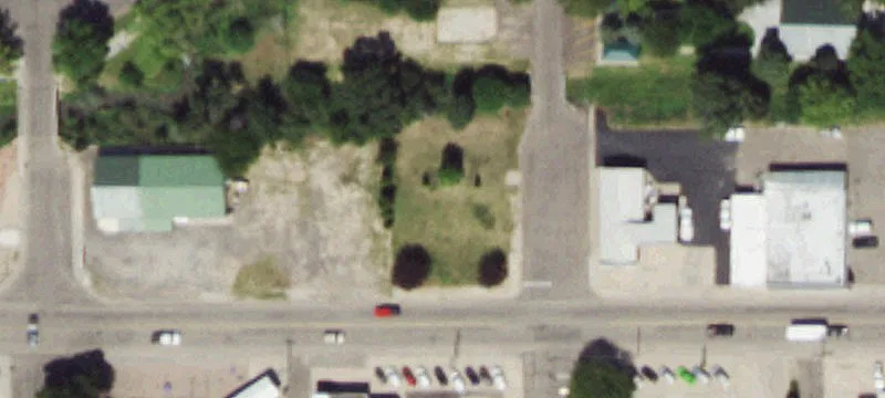 211 3rd St