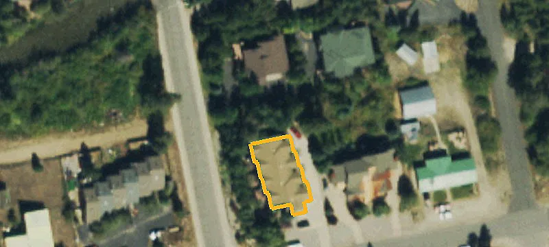 403 Galena St