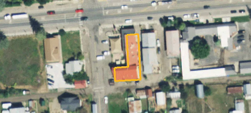140 2nd St