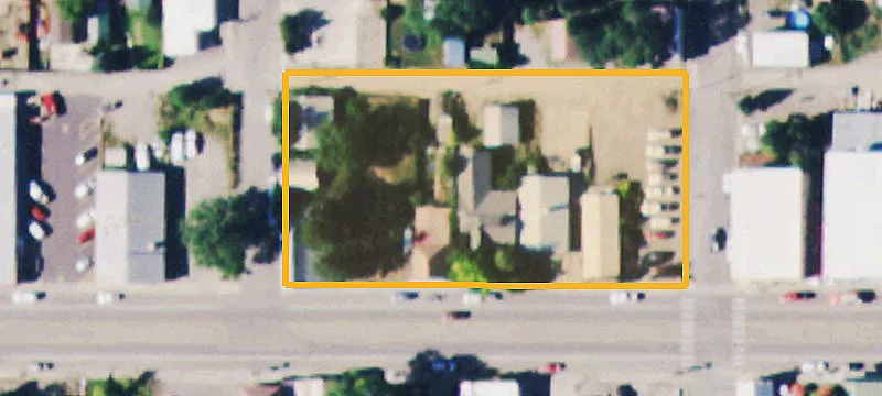 1525 Grand Ave