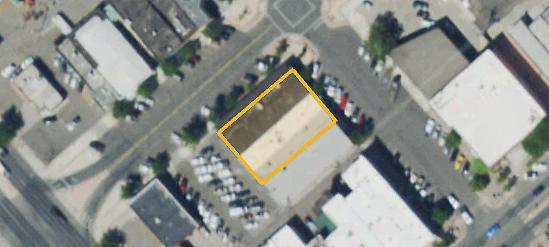 33 Cascade Ave