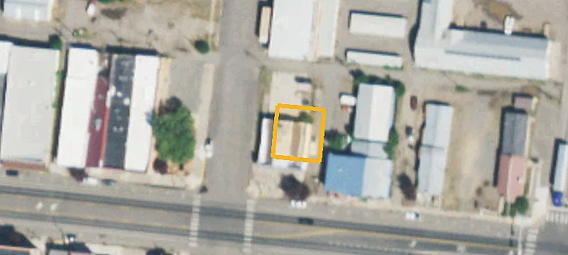 710 Grand Ave
