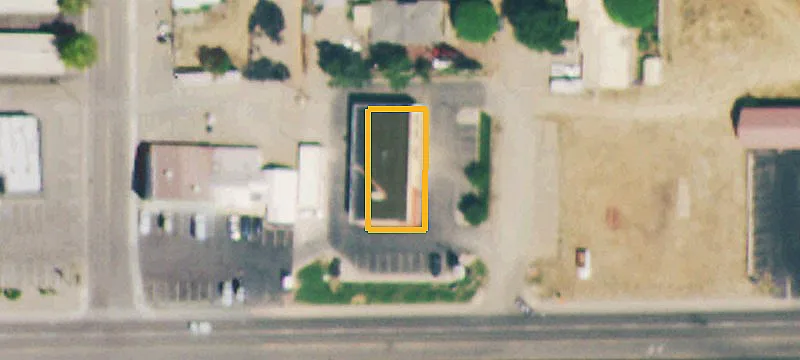 1856 Main St