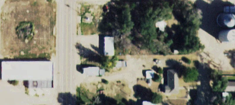 102 Labelle Ave