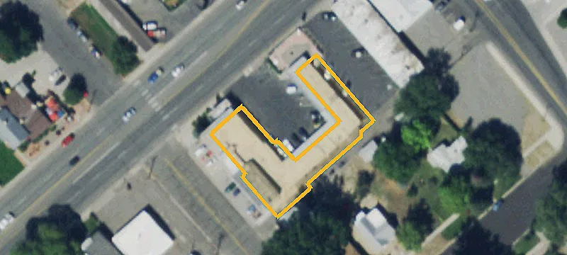 1200 Main St