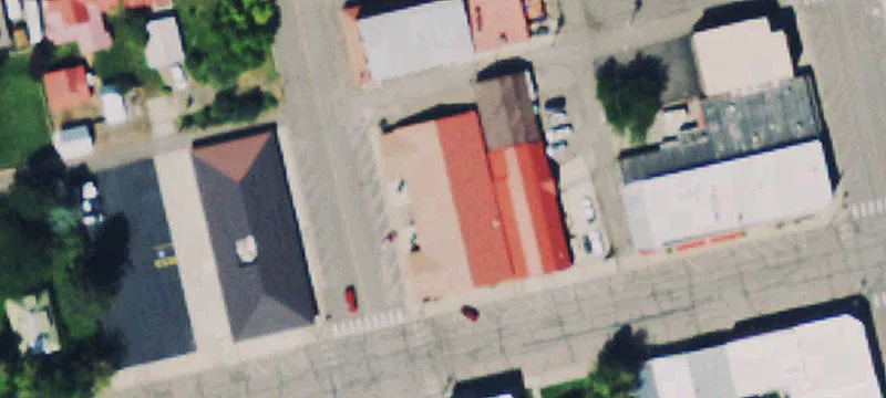 685 Main St