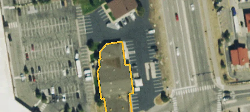 900 Smt Blvd