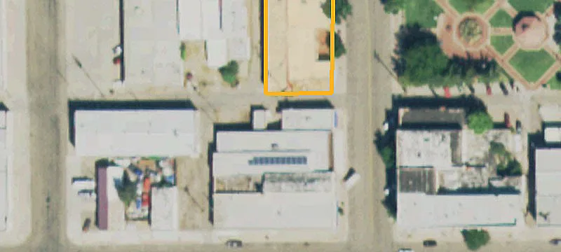 114 Santa Fe Ave