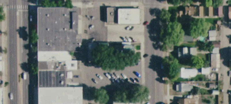 523 Meeker St