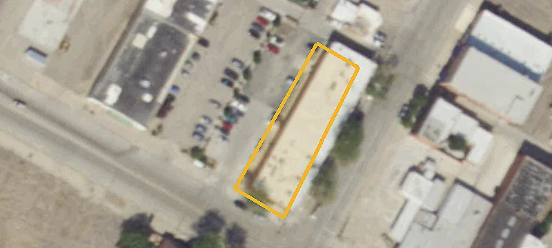 402 Main St