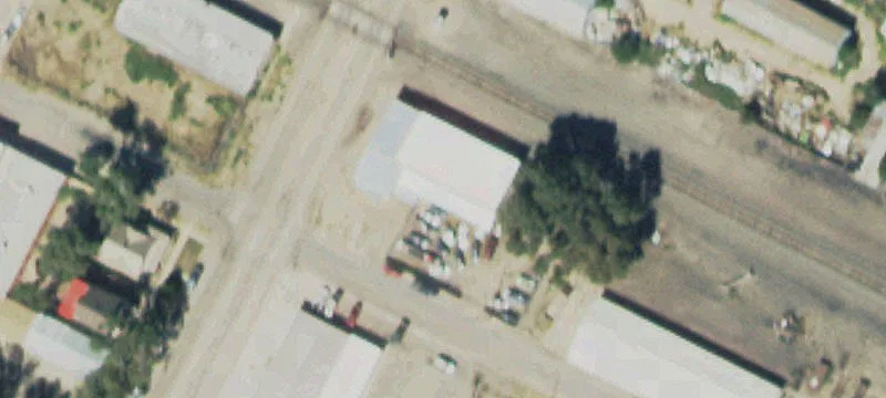 100 10th St