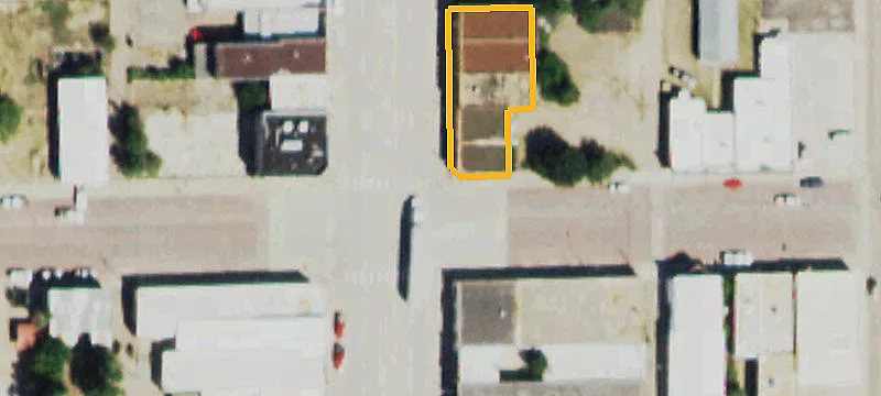 888 Main St