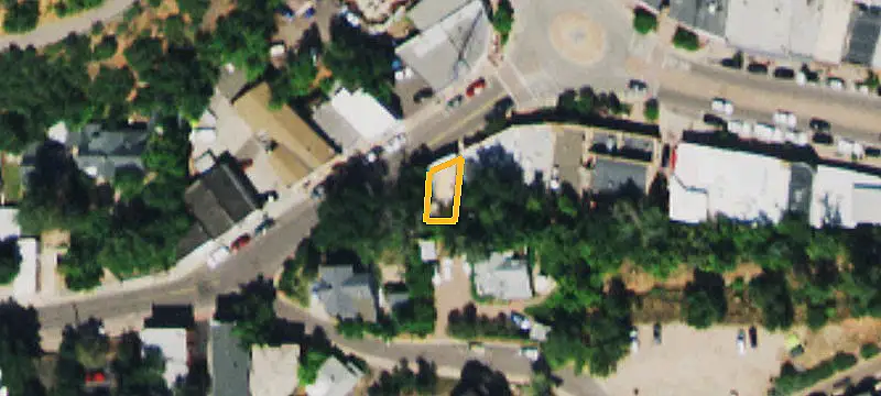 9 Ruxton Ave