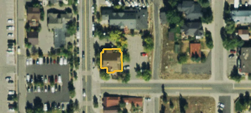 200 Main St