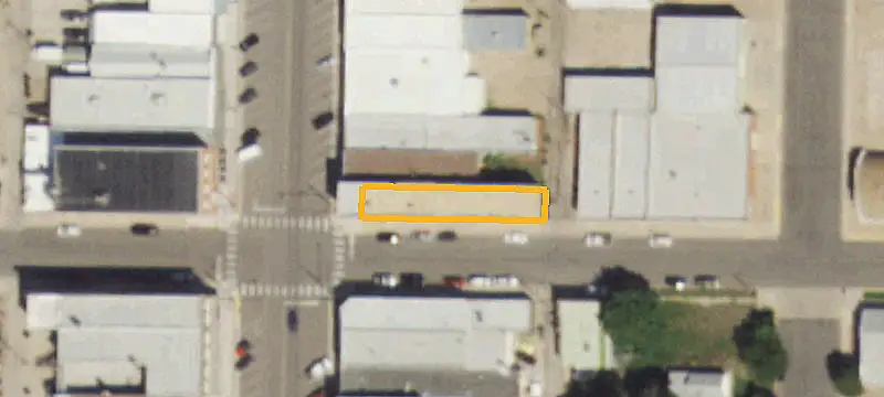 123 Main St