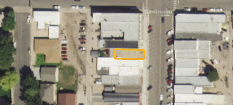 208 Main St