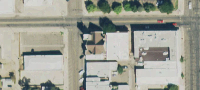 301 Santa Fe Ave
