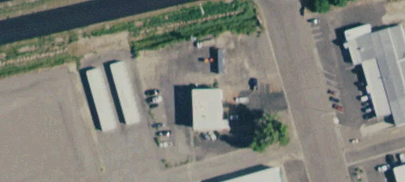 695 Industrial Blvd