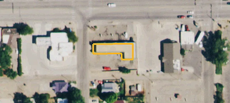405 Main St