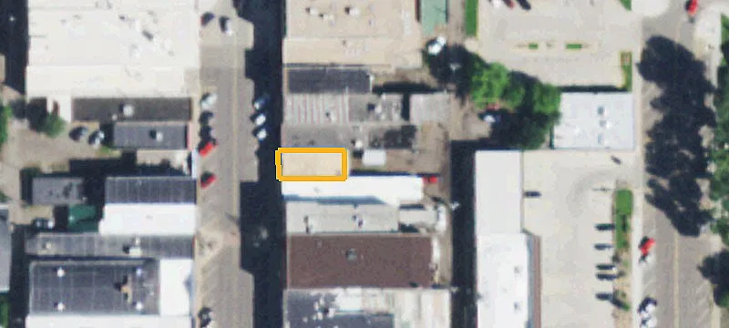 124 Adams St