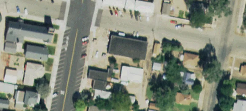 301 Main St