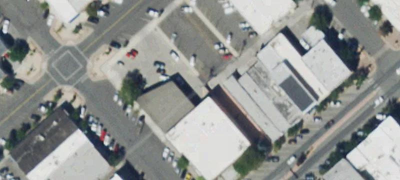 401 Main St