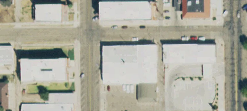 401 Santa Fe Ave