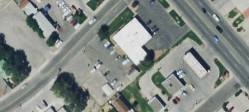900 Townsend Ave