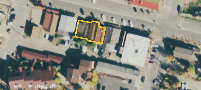 918 Grand Ave