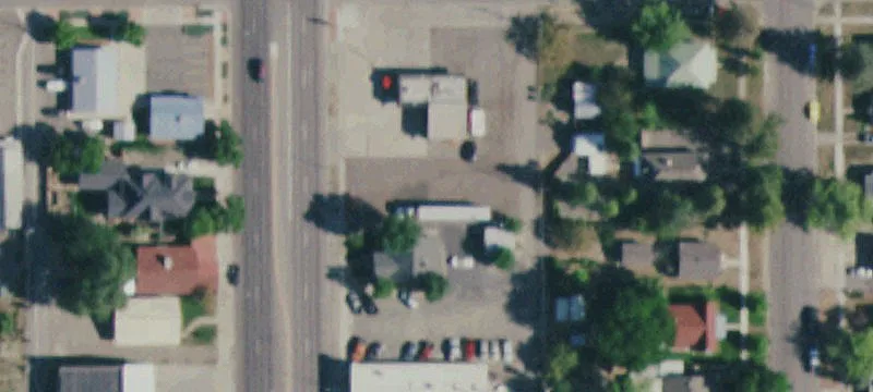 802 Main St